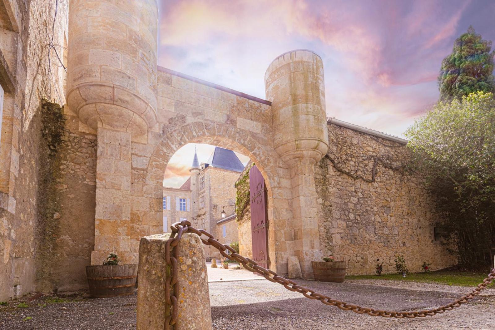Chateau De Mons Armagnac Caussens ภายนอก รูปภาพ